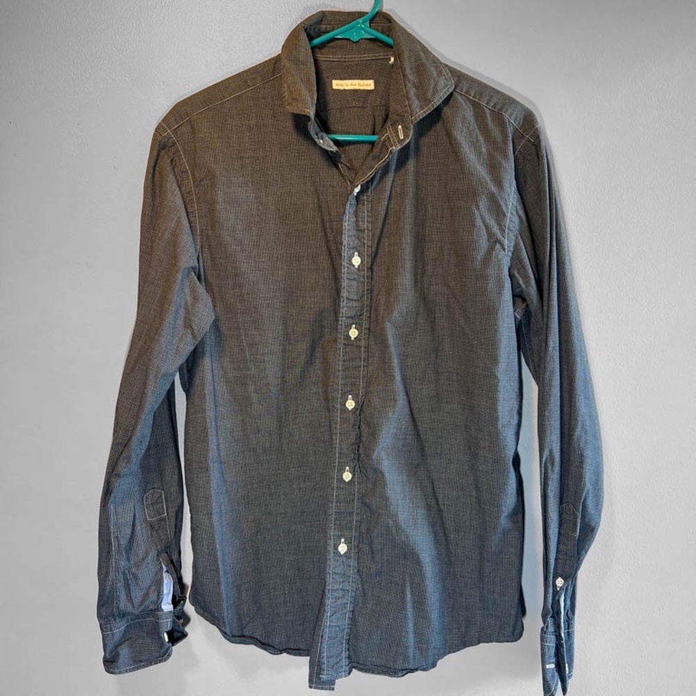 Vintage - Made in New England Dark Gray Crosshatch Medium